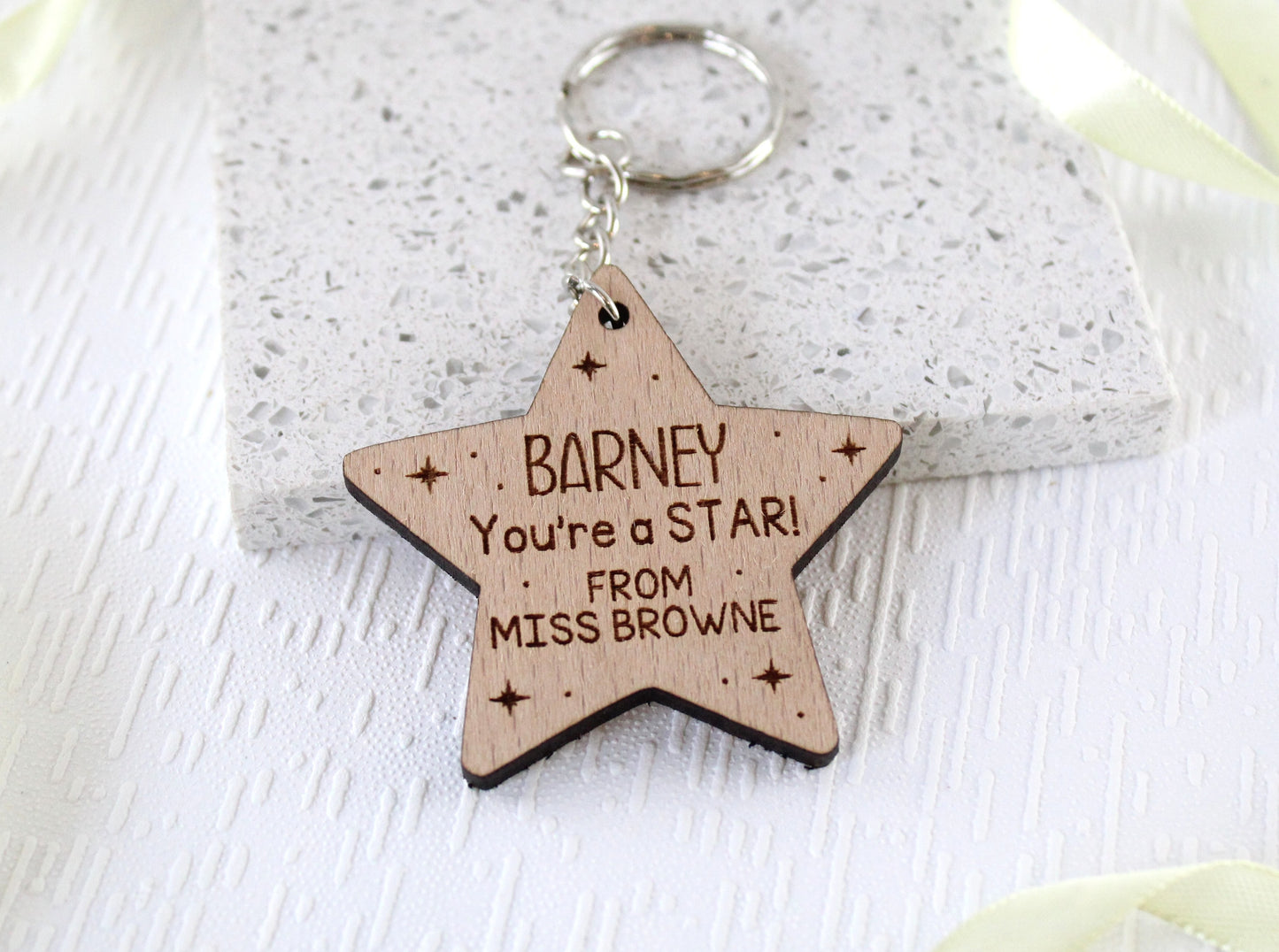 School Leaver Class of 2025 Star / Teacher Pupil Gift / Personalised Name Wooden Keyring / End of Term Gift / Gift From Teachers